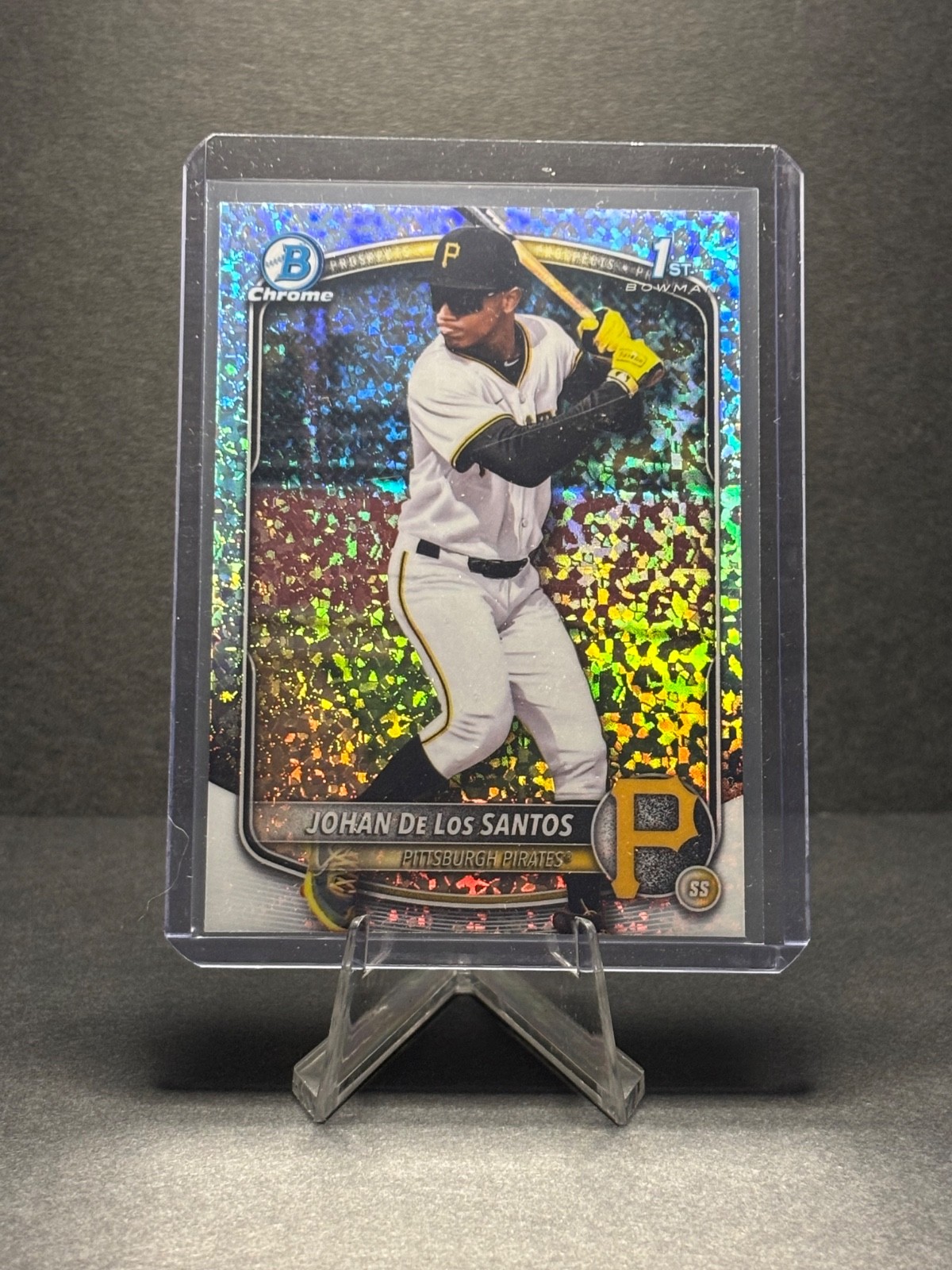 2025 Bowman Chrome Johan De Los Santos Bowman 1st Shimmer Refractor Pirates