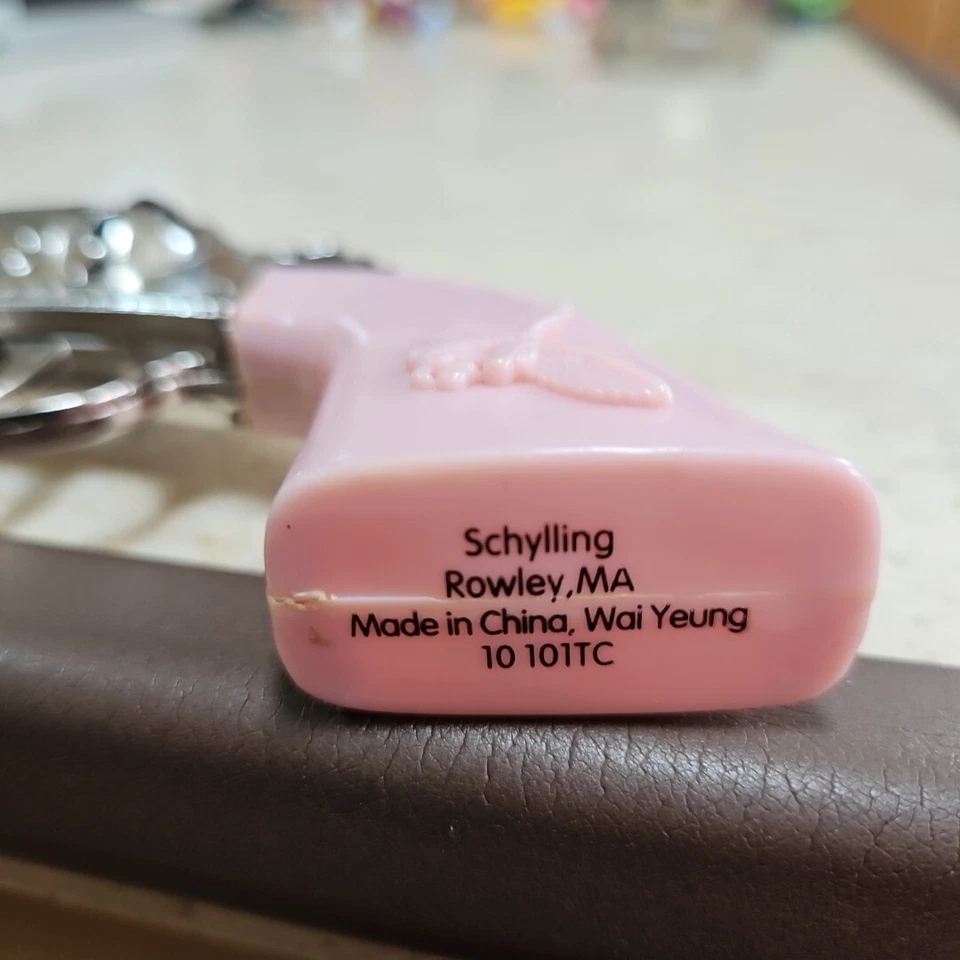 Pistola de casquillo de juguete fundido a presión Schylling de colección 7" TC 7280 ROSA agarre de águila Foto 3 de 4