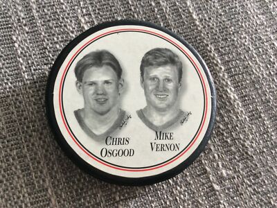 Detroit Red Wings Osgood/Vernon 1997 Burger King Collection Hockey Puck