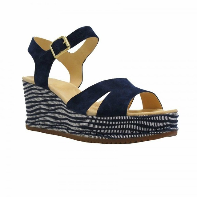 clarks womens wedges