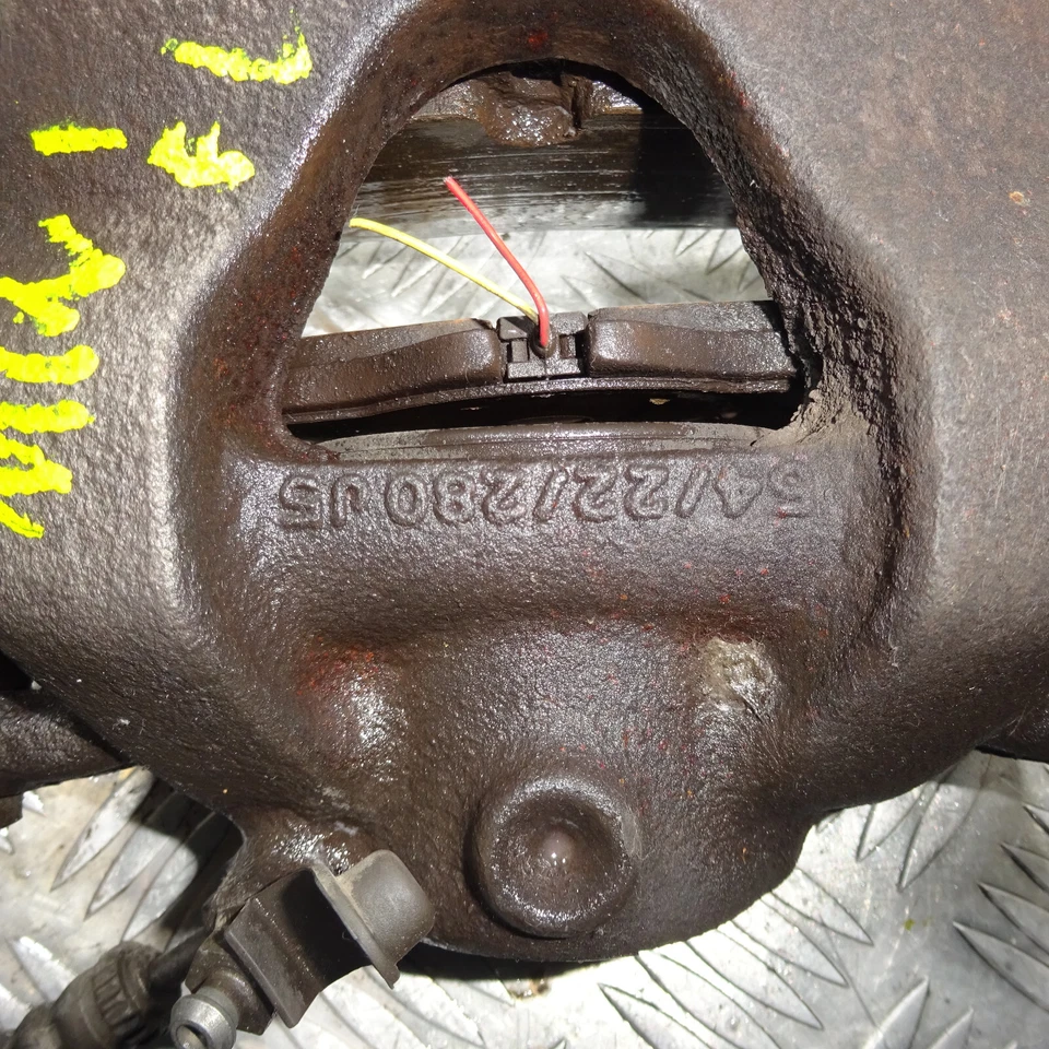 2018 MINI HATCH COOPER CLASSIC MK4 F56 3DRS FRONT LEFT SIDE BRAKE CALIPER *3875 - Image 3 of 4