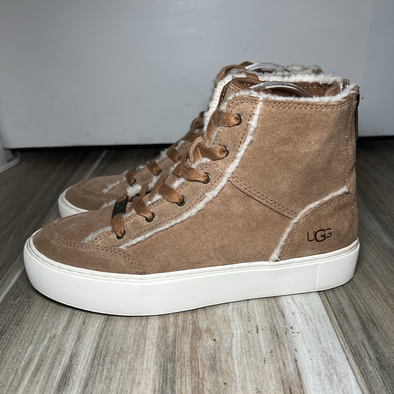 UGG Nuray High Top Sneakers in Chestnut Brown Suede Size 7