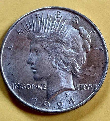 1924 Philadelphia 90% Silver $1 Peace Dollar Appears to be fine plus
