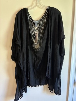 ACCESSORY Black V-Neck Pom-Pom Tunic with Crochet Detail