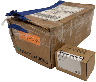 BOX OF 12 NEW PEPPERL+FUCHS NBN40-L2-E2-V1 INDUCTIVE PROXIMITY SENSORS 10-30VDC