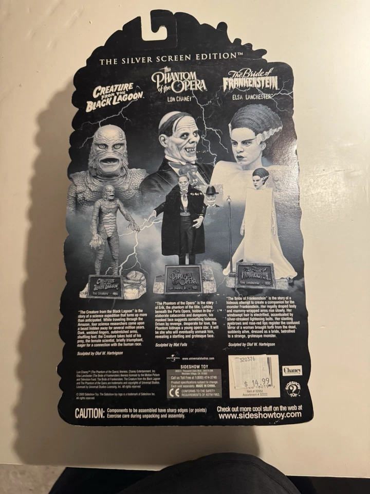 Figura Universal Studios Monsters Bride of Frankenstein 8" Edición Pantalla Plateada Foto 2 de 2