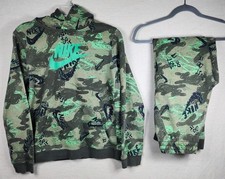 Nike Kid Youth Camouflage Track Suit Size Youth XL Hoodie / Pants