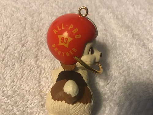 Hallmark Keepsake Ornament Brother 1993 Football Puppy - Christmas Vintage Rare - Picture 4 of 7