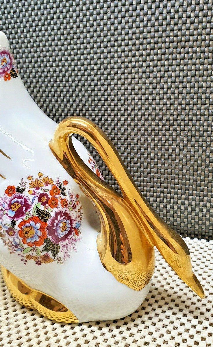 Ancienne Bouteille En Porcelaine Forme De Cygne Avec Dorure - Porcelaine De Paris