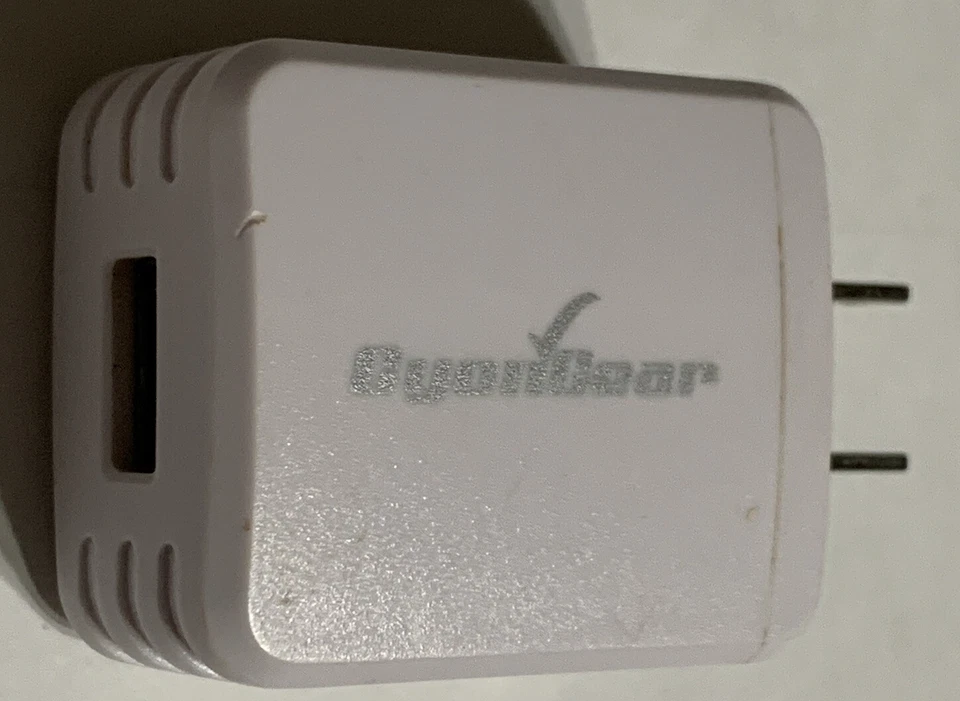 Cargador doméstico USB de alta alimentación original CyonGear 10W/2,1 Amp original OEM - blanco Foto 2 de 3