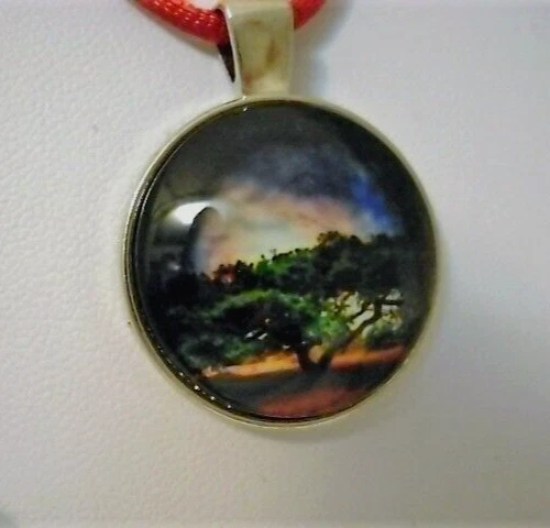 COLLAR-Árbol de la Vida Colgante Cúpula de Vidrio 20" Cordón de Seda y Cadena Original Foto 2 de 4