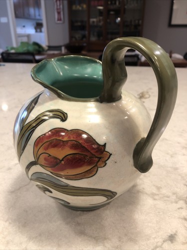 Vintage Royal Gouda Zuid Holland Irene Tulips Design Pitcher Vase Jug Pottery - Picture 6 of 16