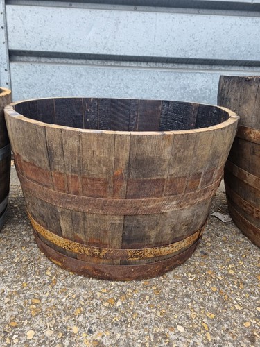 HOGSHEAD very LARGE Half Whiskey Barrel Oak Planter Wooden Flower Garden Pot Tub - Picture 1 of 5