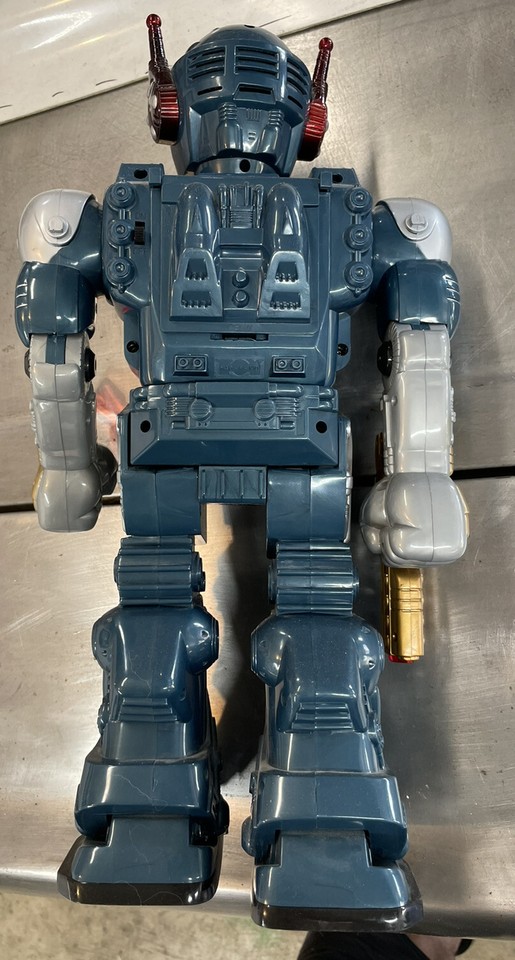 615820_7