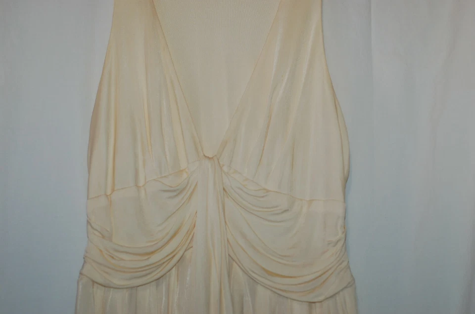 Camisa Top Diane von Furstenberg Ellia Mujer Mediana M Marfil Sedoso Jersey Cuello en V Foto 3 de 4