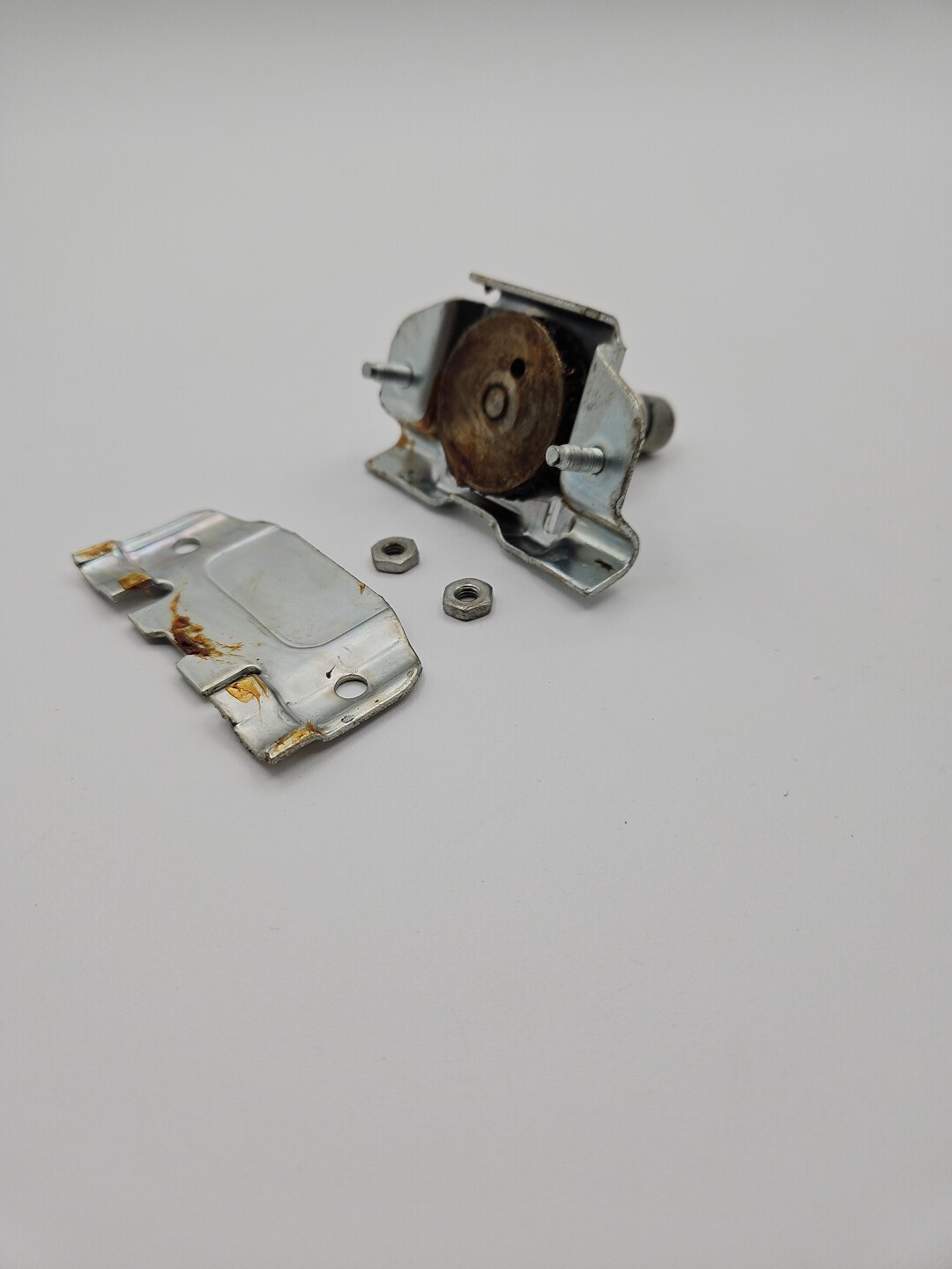 ROLLS ROYCE & BENTLEY WINDSCREEN WIPER WHEELBOX (UD17593)