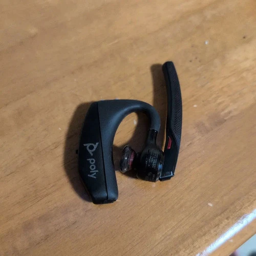 PLANTRONICS Poly Voyager 5200 Bluetooth Headset 4-Mic Noise Cancelling DSP - Picture 6 of 7