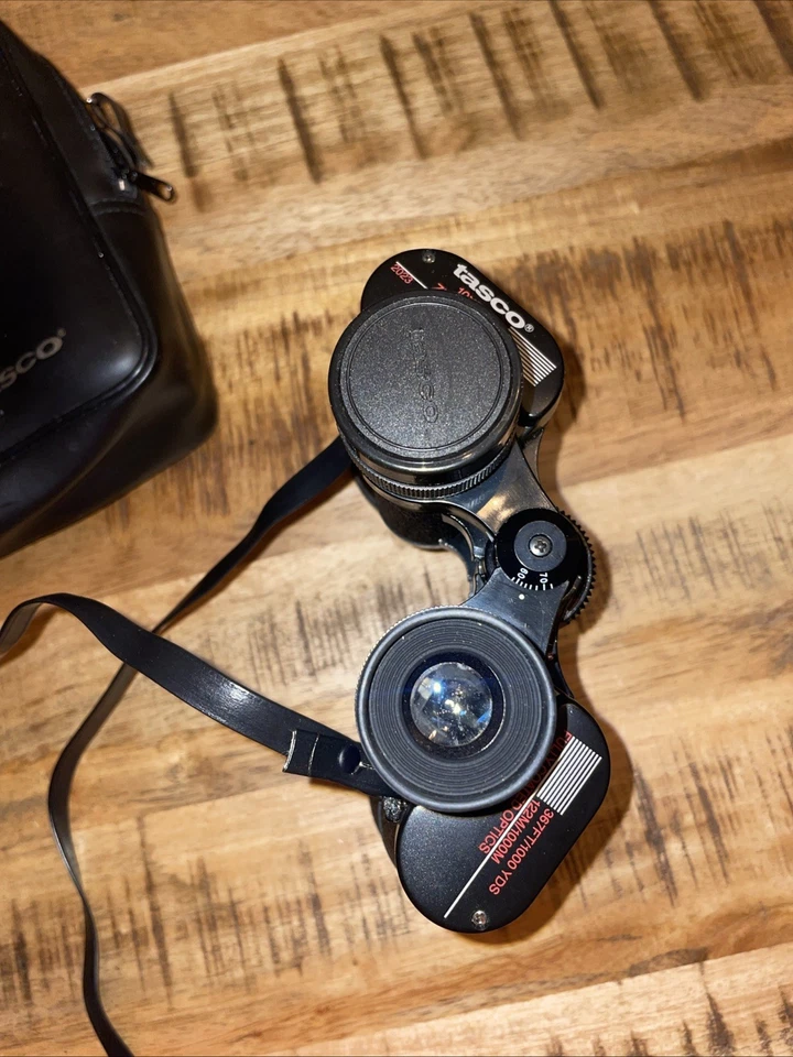 TASCO Binoculars 10x50mm Zip Focus Wide Angle 367ft/1000 Yards w/ Case READ! - Image 3 of 4