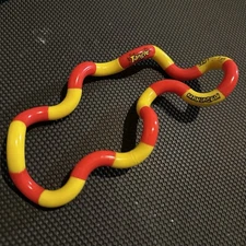 TANGLE Richard Zawitz Yellow Red Fidget Sculpture 1981 Twisting Toys Vintage