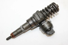 1x Pumpe Düse Einspritzdüse 038130073AG, 0414720215 VW Passat 3C 1.9 TDI Bj.05