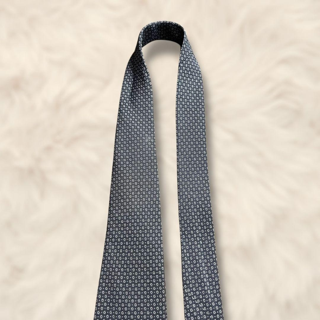 Excellent condition Gucci G pattern solid tie-sty… - image 4