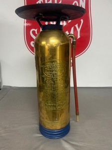 Pre-Owned Torpedo Shell General Model Quick Aid TS-15 Fire Extinguisher