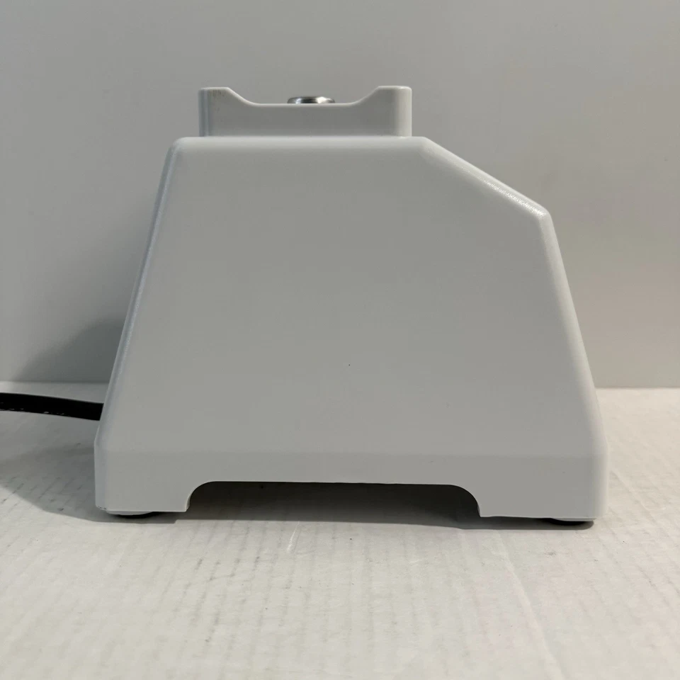 BlendTec Total Blender ES3 Motor Base Solo Blanco Probado Funciona Bajo Cuenta 1717 Foto 3 de 4