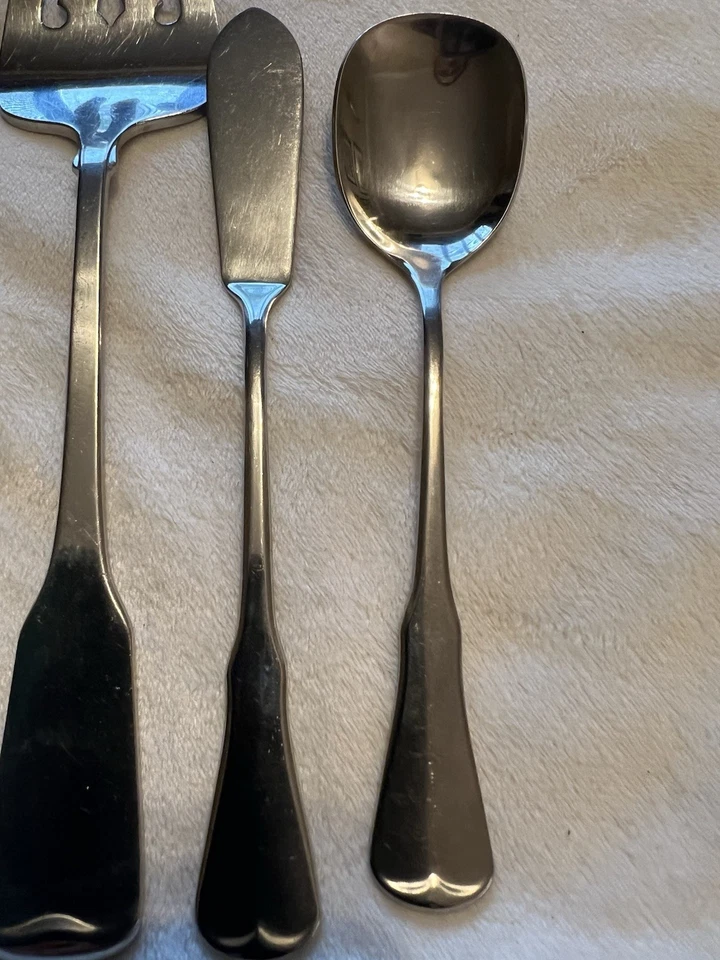 Oneida Community Stainless PATRICK HENRY 6 Pc. Flatware Hostess Serving Set - Image 3 of 4