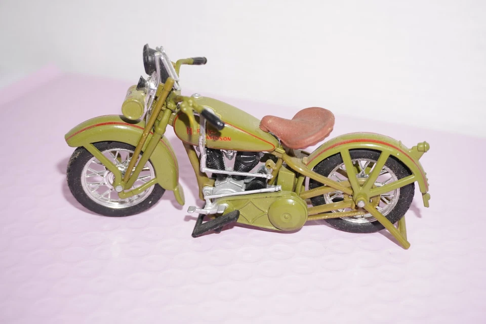 Harley Davidson JDH doble cámara Maisto 1:18 1928, verde militar, Foto 2 de 4