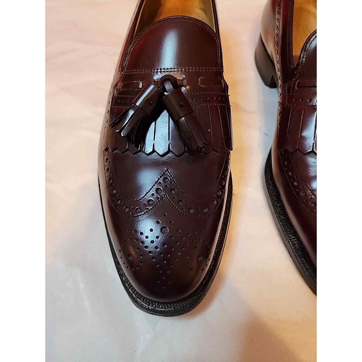 Johnston & Murphy Limited Men\'s Size 9.5 D/B 10462 Burgundy Loafers Tassels Kilt Johnston & Murphy Limited Men main image 2