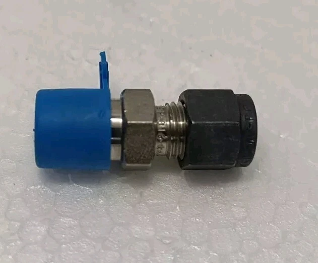 A LOT OF 14 PCS OMEGA SSLK-14-14 1/4*1/4 COMPRESSION FITTINGS FREE DELIVERY - Image 3 of 4