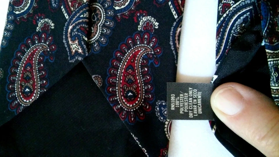 Corbata Puritan Edición Especial Para Hombre Cachemira Azul Marino-Granate-Gris-Beige sobre Negro  Foto 4 de 4