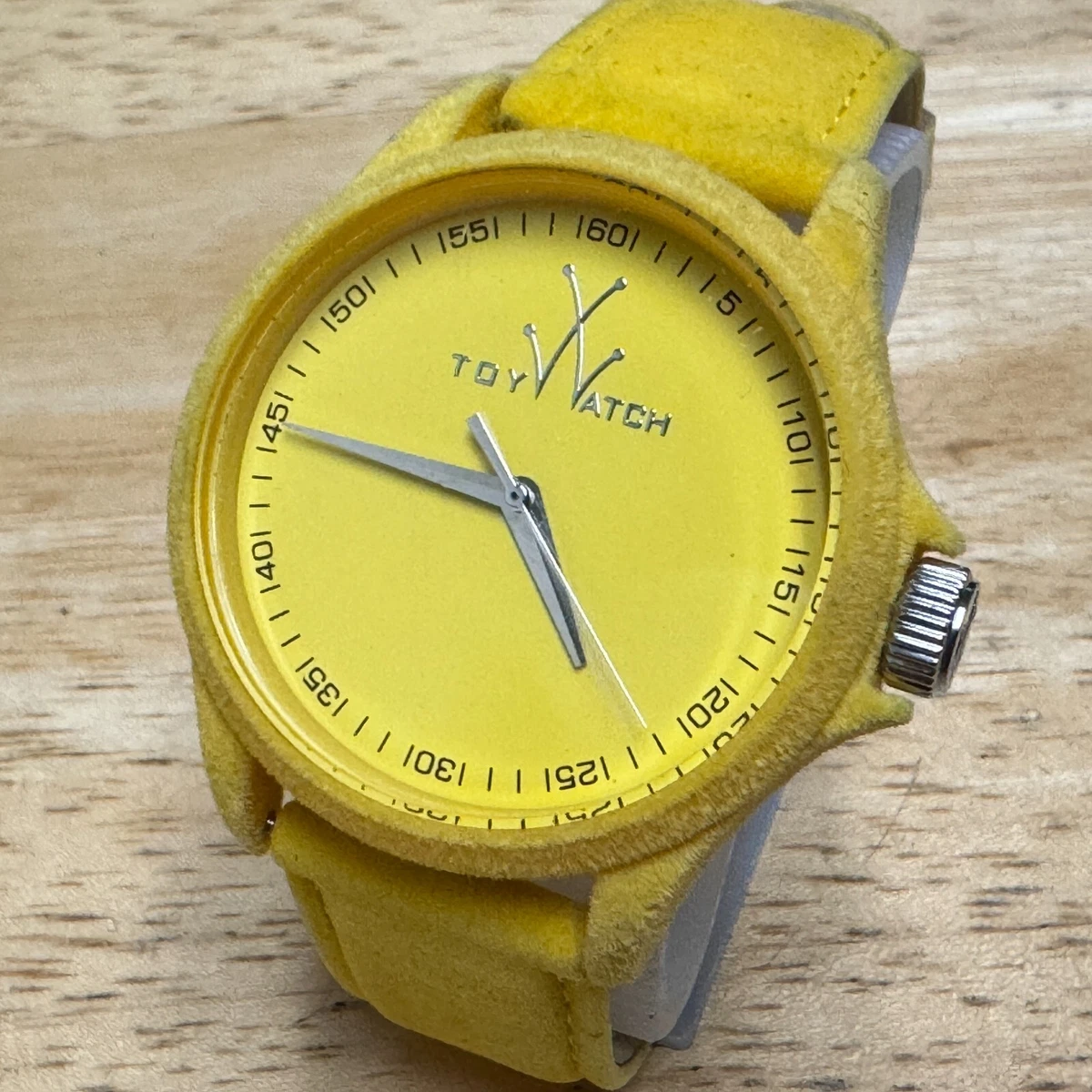 Plastic clearance analog watches