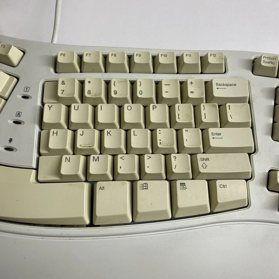 Vintage Microsoft Natural Keyboard Elite White Cream Ergonomic Keyboard No Feet - Image 3 of 4