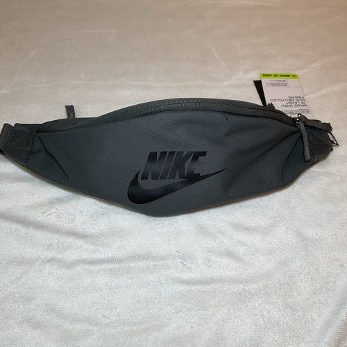 Nike Unisex Heritage Waistpack Belt Bag Fanny Pack GREY DB0490-058 NEW w/ Tags