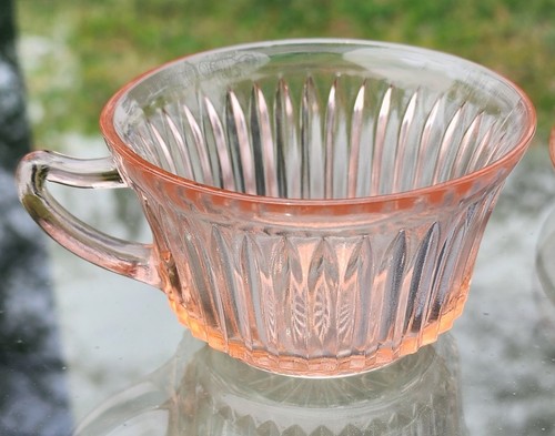 Set of 2 - Vintage Pink Depression Glass Cup and Saucer Set - Picture 6 of 10