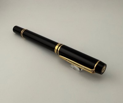 WATERMAN LE・MAN 100 万年筆　字幅F程度 Waterman Le Man 100 Black 1883/1983 Fountain Pen 18K Gold Fine Nib