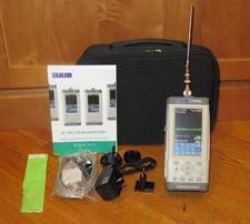 AIM TTI PSA6005 6GHz Handheld RF Spectrum Analyzer Kit with U02 Option Pack