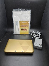 Nintendo 3DS XL The Legend of Zelda: A Link Between Worlds Edition CIB Console