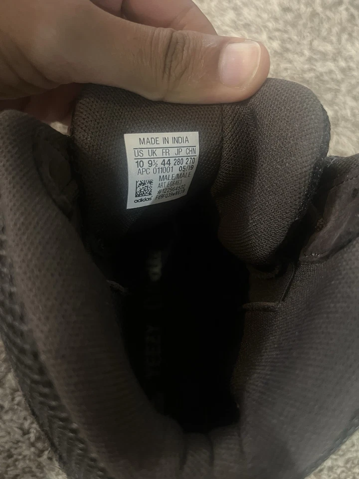 Bota YEEZY Temporada 7 Desert Gamuza Marrón Aceite Talla US 10 Foto 2 de 4