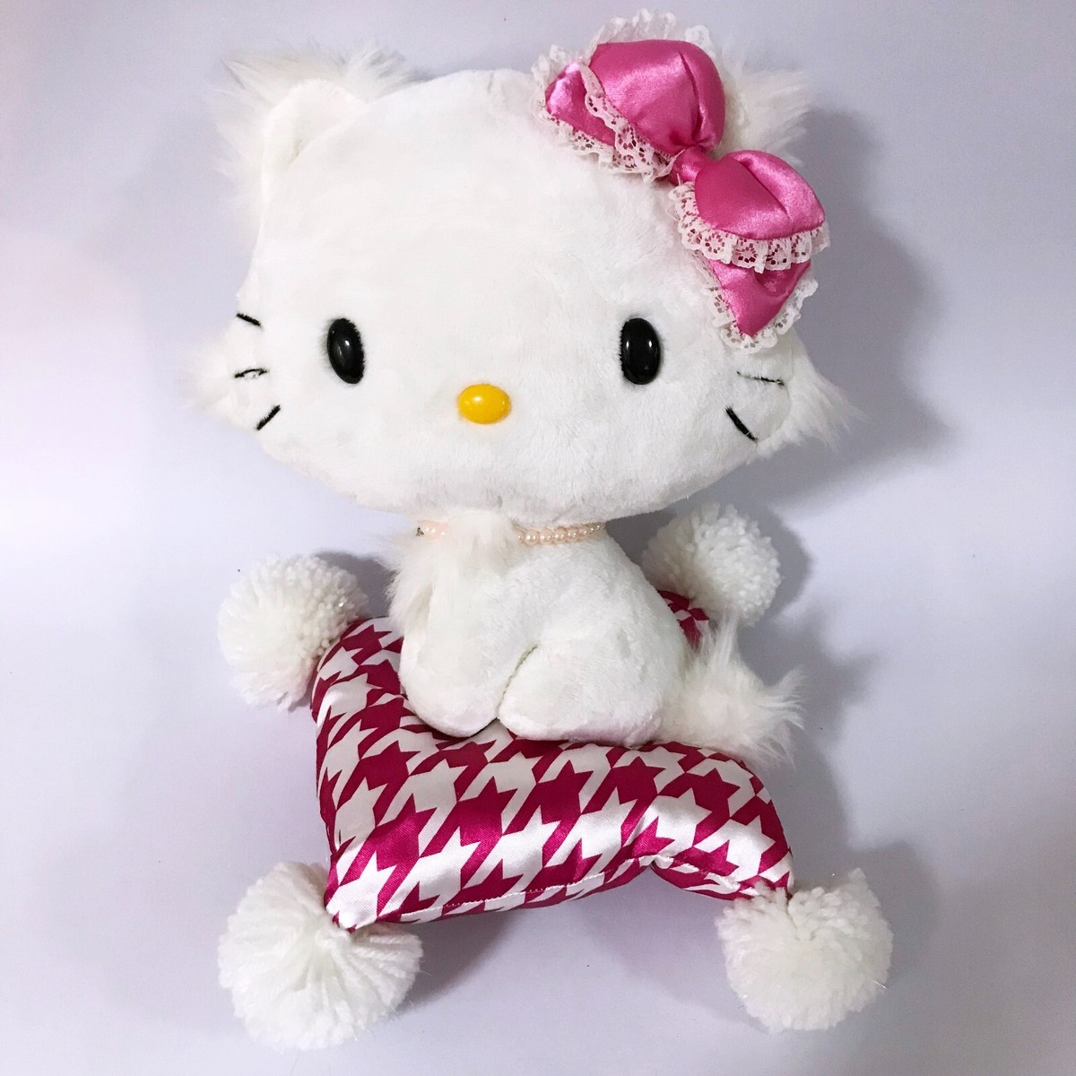 Jane Marple ハローキティぬいぐるみ