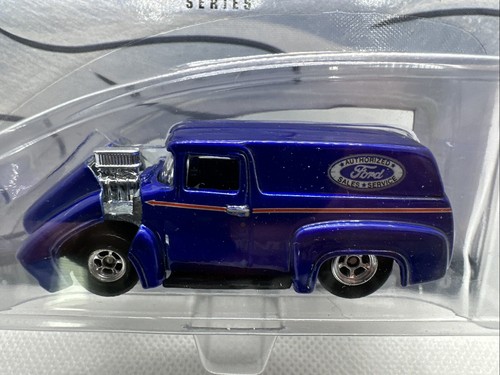 Hot Wheels 100% Petersens Custom Classic Trucks ’56 Ford F-100 #4 of 4 - Blue - Picture 2 of 5