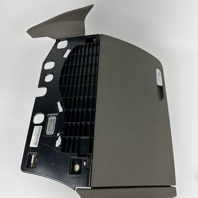 P103163 20092016 Audi Q5 Glove Box Q5 Storage Compartment Box