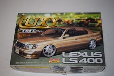 Aoshima 031360 Lexus LS400 Luxy 1:24 NEU mit OVP