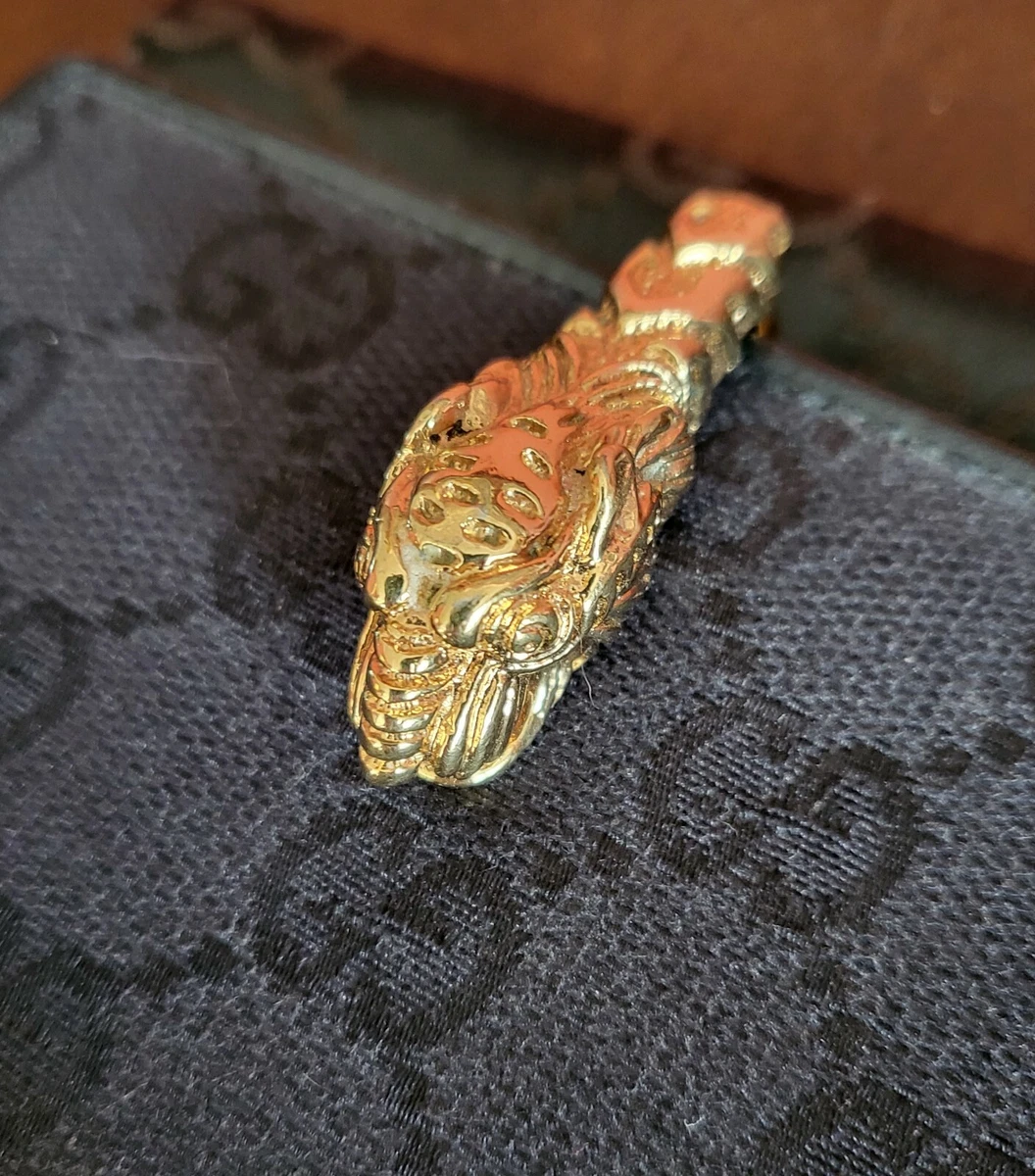 Lion gucci wallet sales