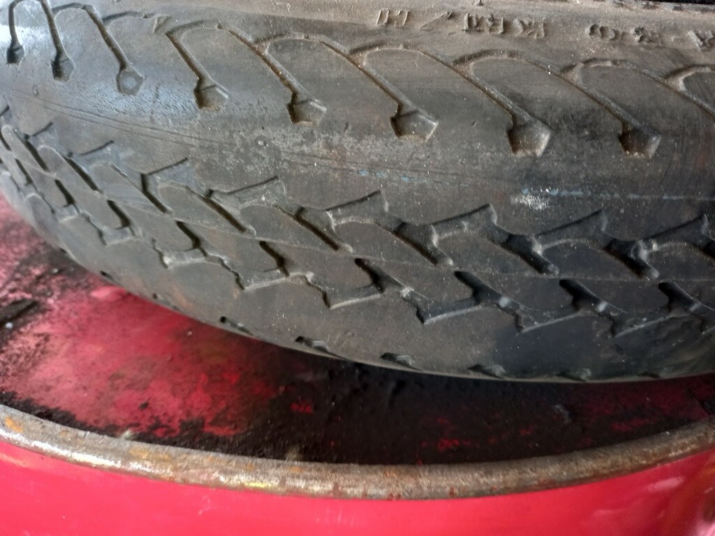 Picture 4 of 5