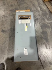 NEW GE  Panelboard Interior 225 Amp Main Lug 42 CircuiT GUTS