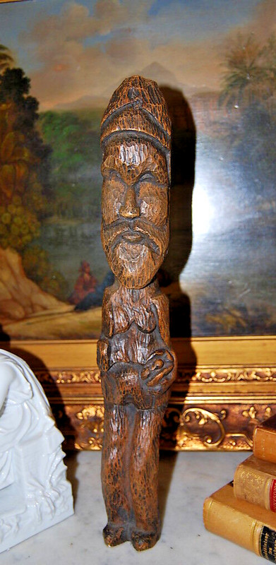 Vintage Large Hand Carved Figure Of An Native Man With A Beard In Natural Wood