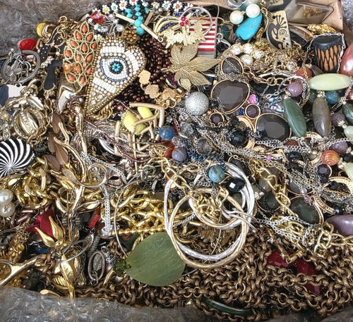 14+ Lbs Of Vintage-Now- Broken & Tangled Jewelry-What You See Is What You Get #3