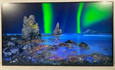 Samsung 65" QHR Commercial Digital Signage Display 4K UHD LCD 8ms 700nits QH65R